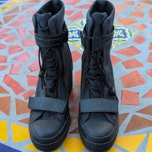 Converse Women's Black Lace-Up Boots